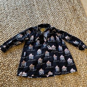 Hugo loves tiki dress